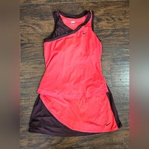 Nike Dry Fit Tennis Top & Skirt Size Medium
